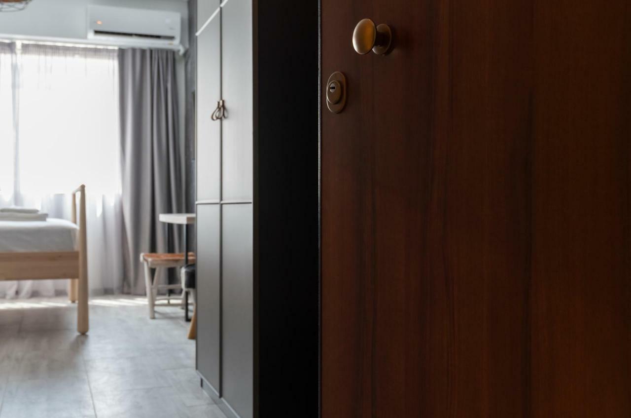 Superb Industrial Style Lodge Heart Of Athens Exterior photo